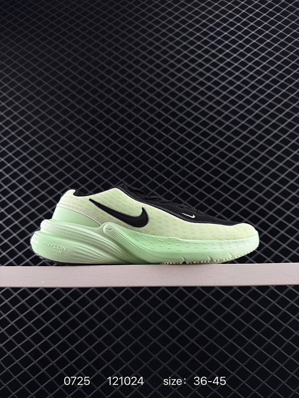 120 公司级✅小红书推荐HOKA M CLIFTON 9 全新配色 这个品牌来自于新西兰的毛利语，HOKA表示大地，ONE ONE表示飞越，连起来就是飞越地平线，ONE ONE不是读作“万万”，正确