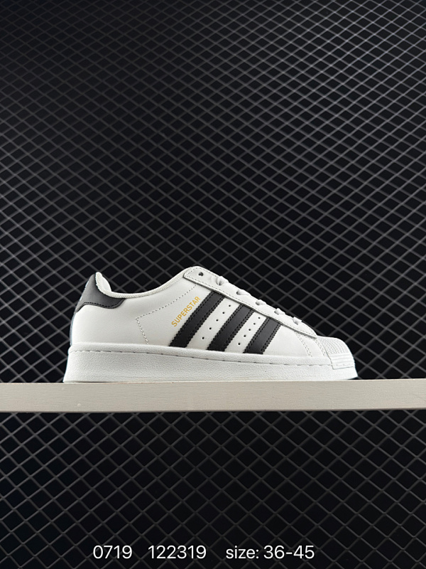 95 Adidas/阿迪达斯 贝壳头系列 男女鞋真标半码制，原楦原纸版数据开发，高密度EVA发泡软中底拉帮工艺❗️人家必备，官方万年长期配色❗️阿迪达斯adidas Originals Super