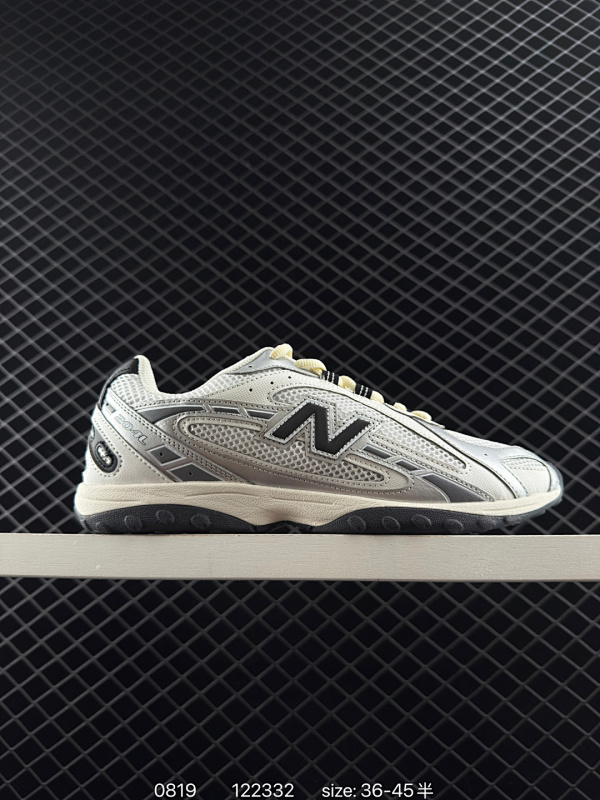 160 New Balance 204L 薄底鞋 薄底皮质鞋带德训miu系 减震耐磨包裹性支撑轻便 低帮 生活休闲鞋  轻盈脚感质感兼具 鞋身搭载EVA科技中底,适用多元穿搭场合为户外出行提供舒适长远