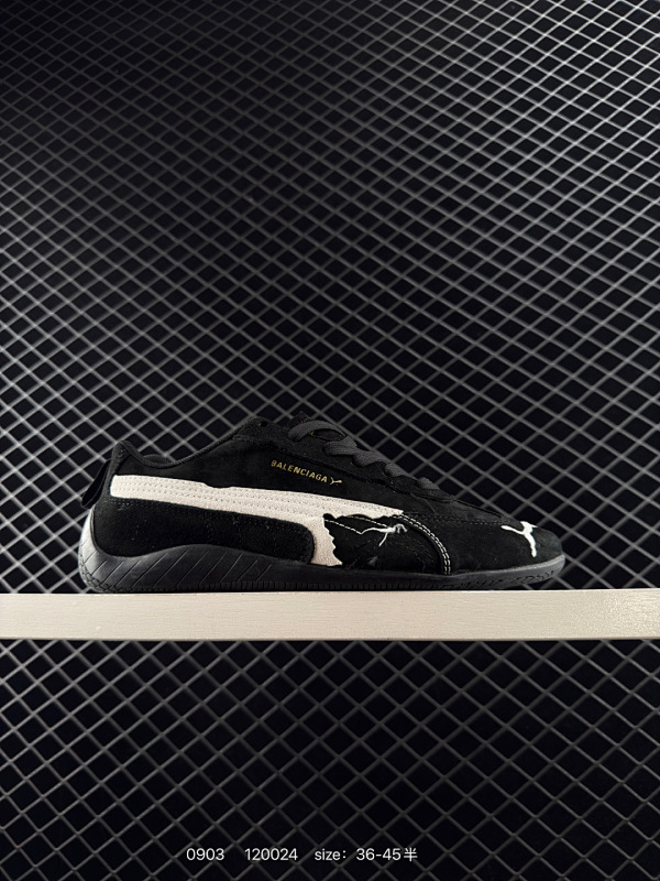 120 PUMA 彪马 x Balenciaga巴黎世家 Speedcat 系列 薄底鞋 牛皮绒面革 圆头做旧磨损 低帮 生活休闲鞋 极速赛车系列 复古运动休闲跑鞋 充正版本  鞋面设计轻量透气 提供