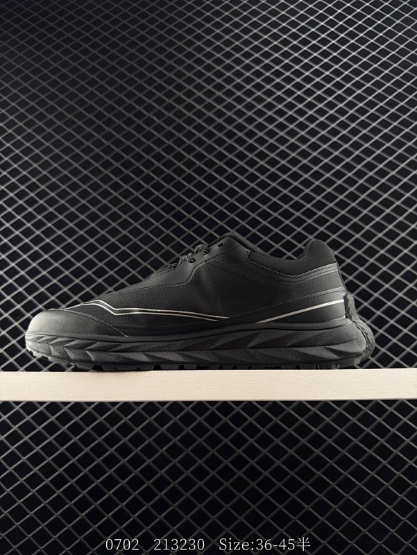 150 公司级✅迪桑特DESCENTE Terrain D 舒适 防滑耐磨 低帮 生活休闲鞋 货号：SQ323LCR92 尺码：36 36.5 37.5 38 38.5 39 40 40.5 41 4