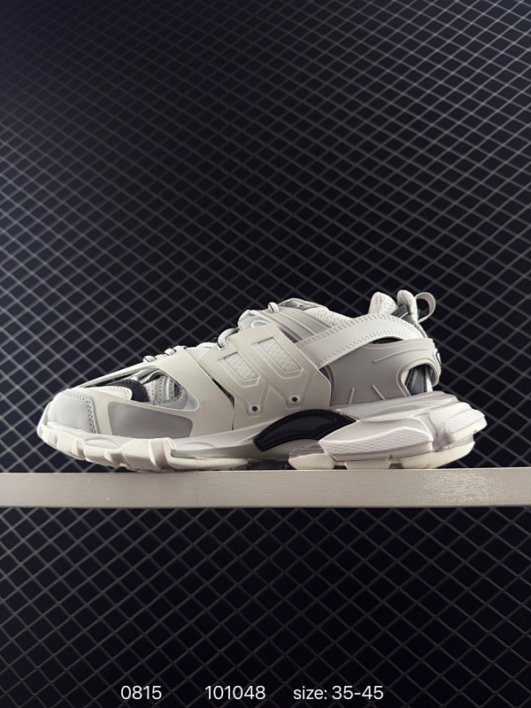 240 ✅Balenciaga 巴黎世家3.0低帮老爹鞋  定制巴黎世家 Balenciaga3.0 Track.2 Open Sneaker 巴黎世家3.0 三代户外概念鞋 #鞋面采用176块部件组