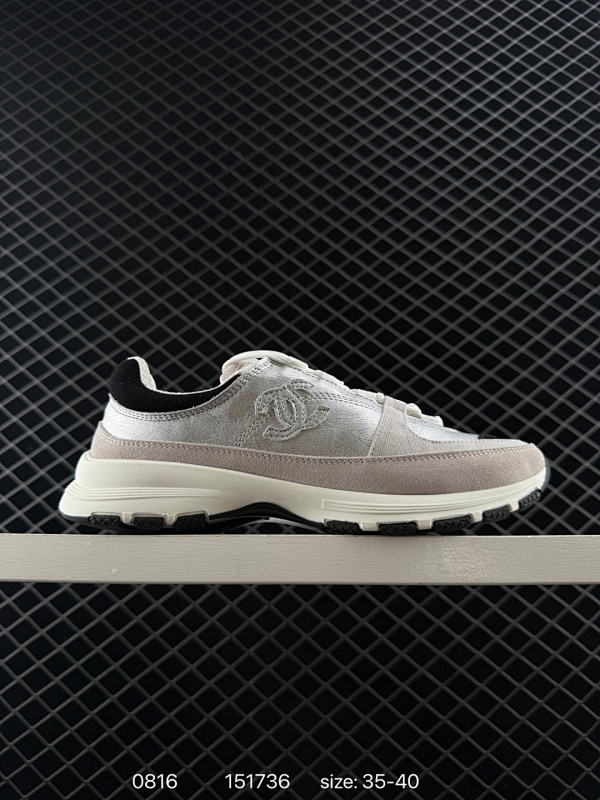 180 公司级✅CHANEL香奈儿 25A 小牛皮 圆头系带 低帮 生活休闲鞋 鞋面多种工艺电绣的风格 大底却时尚运动 混搭非常好看百搭 休闲 时尚 运动 户外都能兼顾  鞋面采用原版进口高丝光牛反绒