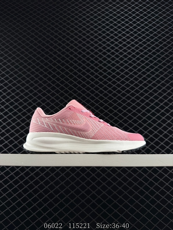 105 耐克NIKE REACT VISION 新款 瑞亚 针织透气轻盈休闲运动跑鞋 货号：CD4373 004 Size：36-40 编码：115221  详情          ¥ 105