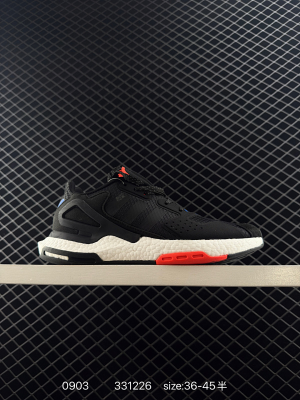 130 阿迪达斯 adidas DAY JOGGER 日行者 原楦型数据开发纸版 网材鞋面搭配合成绒面革饰面 中底嵌入全掌Boost爆米花缓震颗粒材质,棉质脚感体验，科技全副武装，街头运动流行解码，全