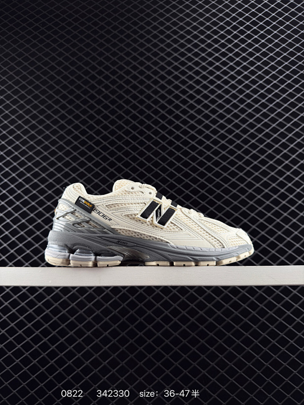 150 新百伦New Balance M1906系列 新百伦 复古单品宝藏老爹鞋款复古元素叠加 质感超级棒 原楦版型材料细节做工精细 作为NB最经典的档案鞋型之一  尺码：如图