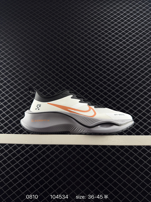 170 Nike Pegasus Plus 舒适百搭防滑耐磨 低帮 休闲跑步鞋 采用全新双层超轻透气网眼布材质 内里嵌入定型海绵  中底搭载前Zoom 全掌React配置 货号:CK4318 159