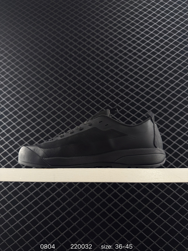 160 【公司级】始祖鸟男女鞋 Arcteryx Konseal LT 户外高性能超轻舒适透气 休闲运动徒步登山鞋 始祖鸟  这款KONSEAL 户外鞋的设计可应对多数技术路线和长途徒步。灵感来自野外