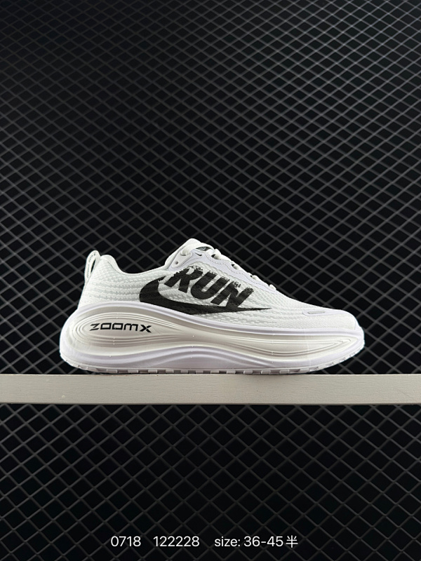 140 Nike Vomero Plus “Reverse Swoosh”时尚舒适防滑耐磨 低帮跑步鞋 男女同款 白色 尺码：如图 货号：IH2268 100 编码：122228