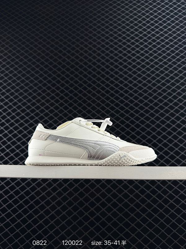 110 彪马Puma H-Street 低帮专业越野德训鞋 实拍首发  PUMA H-STREET的设计巧妙融合了经典与创新 透气网面鞋身是对复古运动美学的致敬 它不仅延续了PUMA一贯的运动基因 更