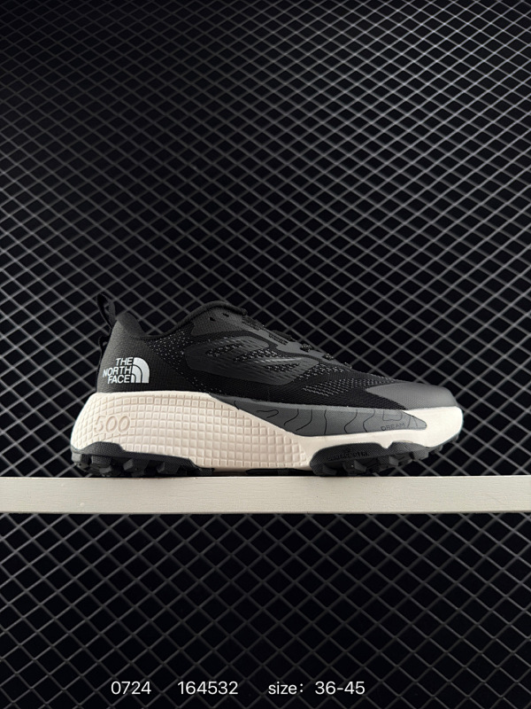 160 北面THE Ｍ ALTAMESA 500  货号：NF0A83N3-KT0 尺码：如图 D19320723  详情       ¥ 160