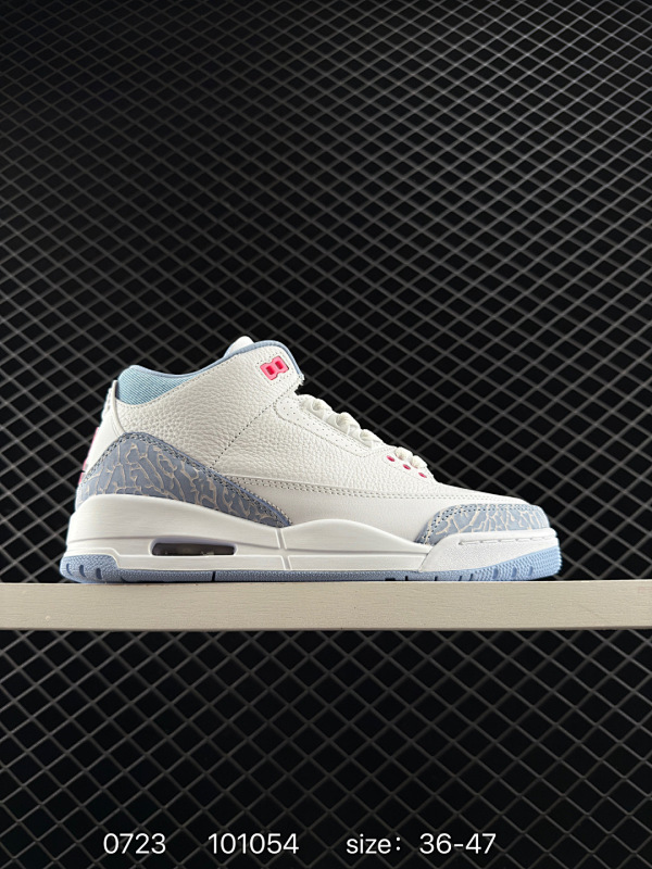 270 Air Jordan 3 Retro "White And Cobalt Bliss" 钴宝蓝 AJ3 乔丹3代 aj3 乔3 冰蓝粉 乔丹篮球鞋系列 鞋身以纯净的白色皮革为基底，营造出清爽干