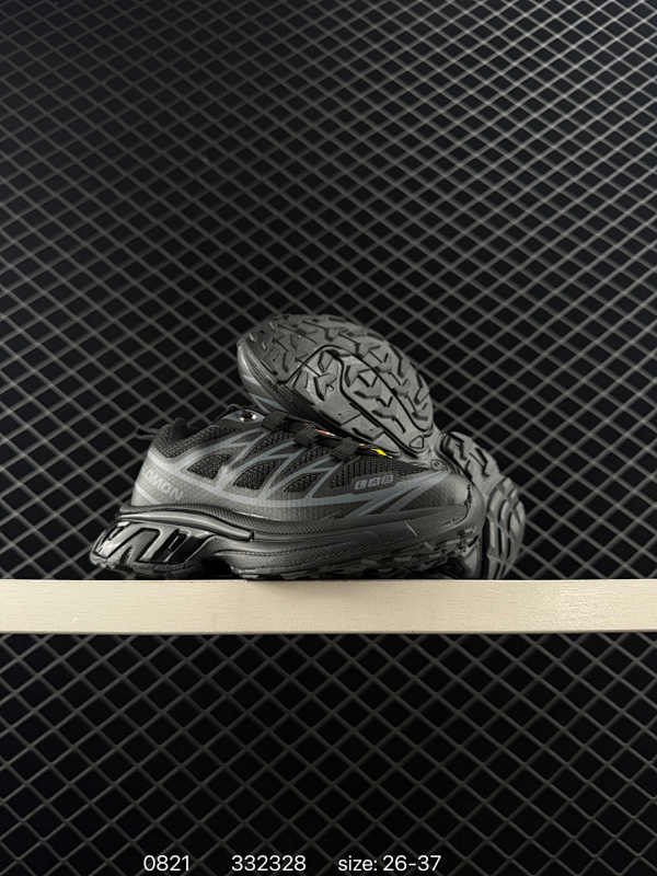 140 童鞋 Salomon XT-6 FOR COTDxCOSTS萨洛蒙户外越野跑鞋 鞋面采用SENSIFIT贴合技术 全方位贴合包裹脚型 鞋跟部鞋底牵引设计 提供强大的抓地性能 更适应野外崎岖不平