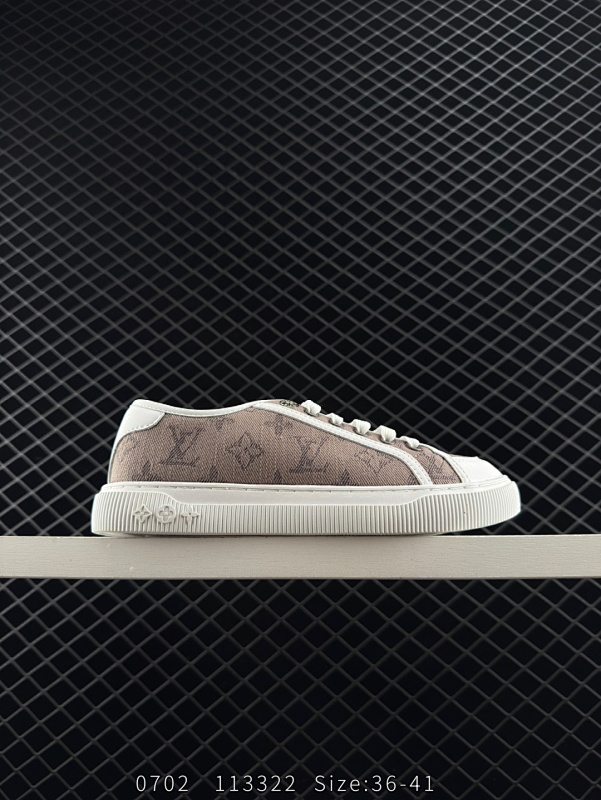 110 LOUIS VUITTON Lagoon Sneaker 25ss春夏 饼干鞋 牛仔布 品牌标识铭纹孔眼圆头系带 低帮 帆布鞋 男女款 货号：AESU3BMI61M 尺码：36-41 编码：1