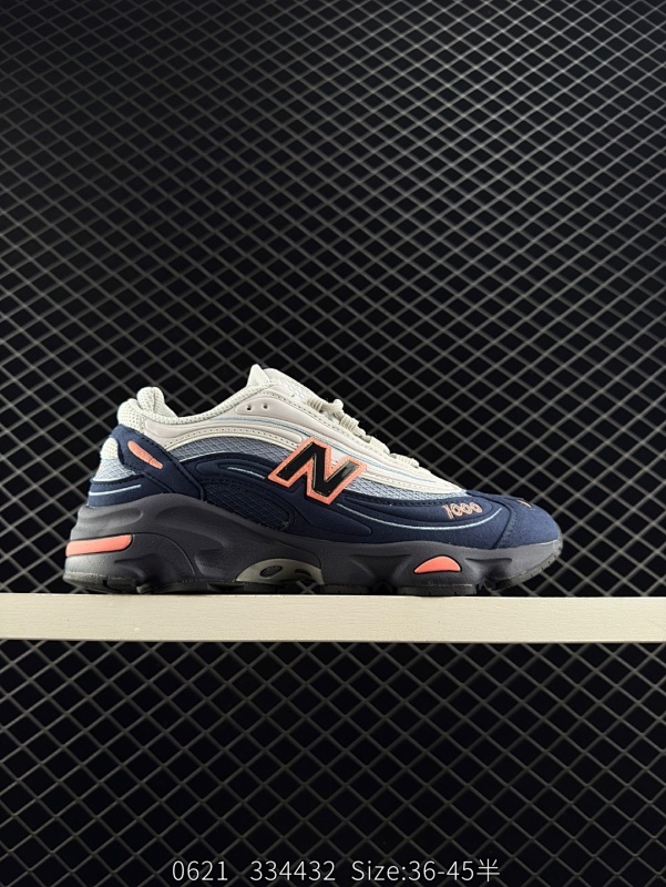 160 New Balance M1000 复古跑鞋 符合潮流趋势的复古老爹鞋型  采用硬质牛剖革拼接透气网眼衬垫织物鞋面材质T-Beam大底提供足步弓支撑 保持步态稳定 加入了ENCAP材质缓震中底