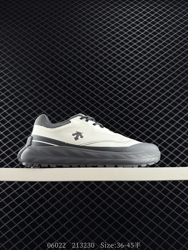 150 迪桑特DESCENTE Terrain D 舒适 防滑耐磨 低帮 生活休闲鞋 货号：SQ123LCR34 尺码：36 36.5 37.5 38 38.5 39 40 40.5 41 42 42