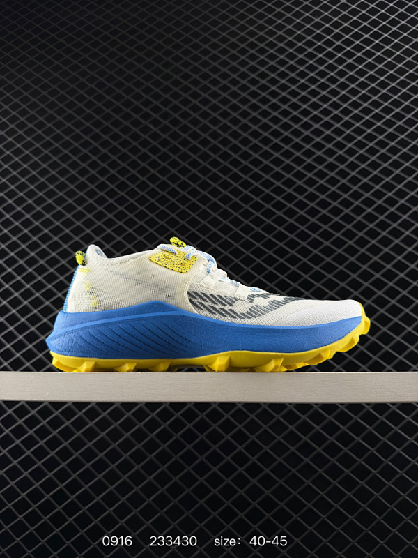 150 公司级✅Saucony TRIUMPH 22索康尼胜利 旗舰级缓震 慢跑减震透气 低帮训练跑步鞋 货号:S10885 尺码：如图 编码：233430 全文  详情          ¥ 150