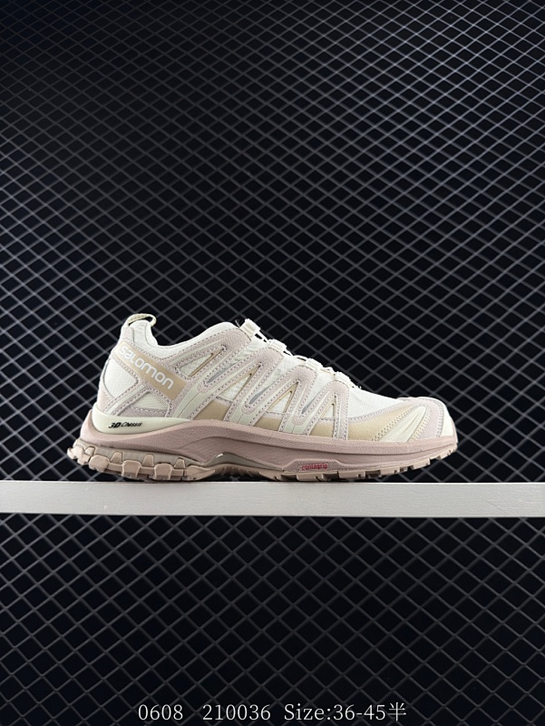 180 法国户外品牌-萨洛蒙 Salomon XA PRO 3D  SUEDE 探索者系列 纯原版本  潮流越野机能户外休闲运动跑步鞋 采用透气网布与防护皮革组合鞋面材质  牛角扣系带开合 欧索莱