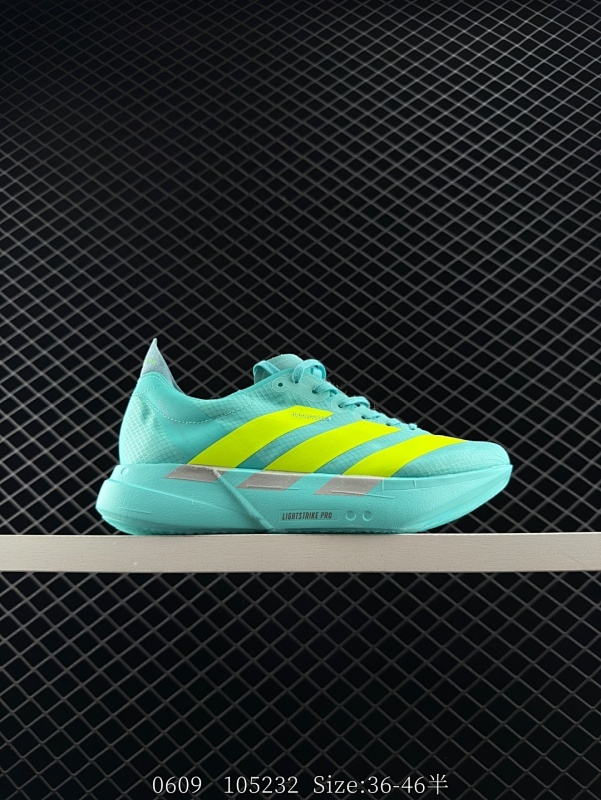 160 Adidas Adizero Pro Evo 4 M 全掌碳板 阿迪超轻透气缓震跑鞋 整体外观造型与adiZero Adios Pro EVO 1非常相似 中底配置方面搭载全掌Lightstr