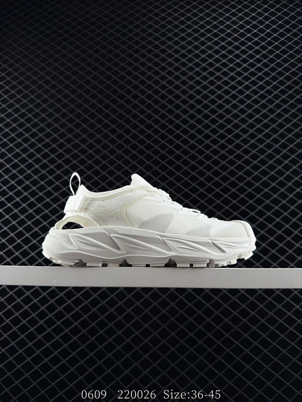 130 HOKA M HOPARA 2 霍帕拉   2代   户外登山 溯溪hoka凉鞋 ME+阿B组合正确大底 货号：1147650/RAWW 尺码：36-45 编码：220026 全文  详情