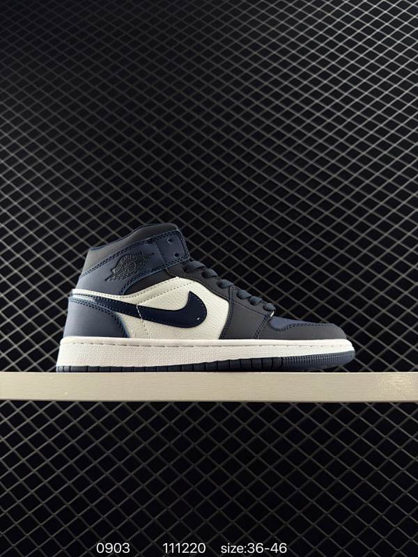 100 Jordan/乔丹 采用软质荔枝纹皮革鞋面材质，!耐克Nike Air Jordan 1 Mid AJ1乔丹一代中帮经典复古文化休闲运动篮球鞋" BQ6472  类型：男女鞋 码数：36 37