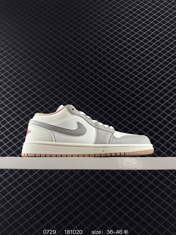 100 Nike Air Jordan 1 Low AJ1乔1低帮休闲板鞋 同步官方配色  货号:553558-169 尺码:36 36.5 37.5 38 38.5 39 40 40.5 41 42