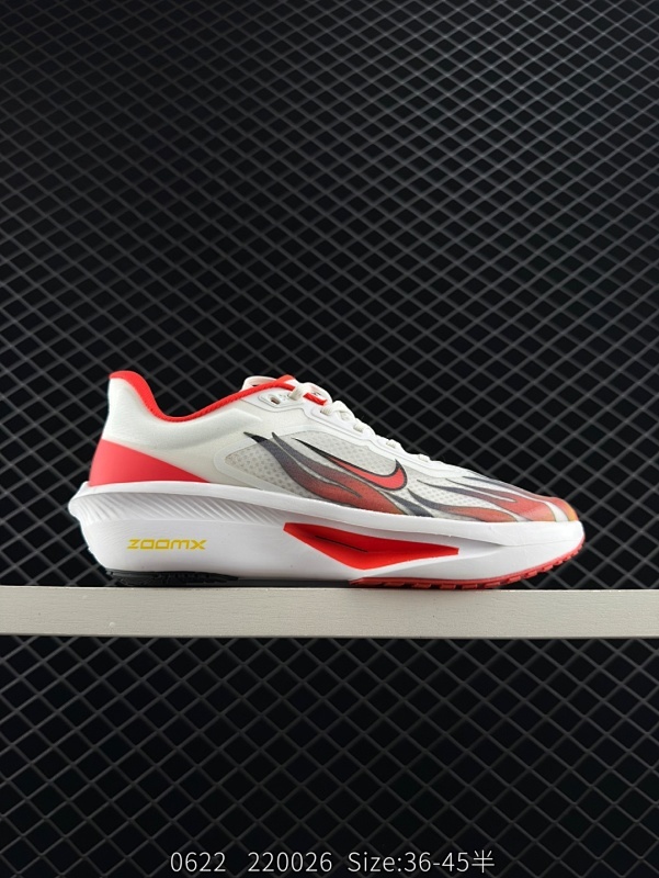 130 NK ZoomX Invincible Run Flyknit FK6 Zoom Fly 6轻量飞织低帮休闲运动慢跑鞋  此鞋专为长跑运动员而生 是为5至10公里距离的赛事和训练打造研发过程