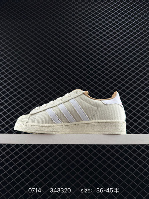 100 ✅阿迪达斯Adidas三叶草 Originals Superstar贝壳头系列低帮经典百搭休闲运动板鞋 货号:IF7905 尺码:36 ～45 编码：343320  详情          ¥