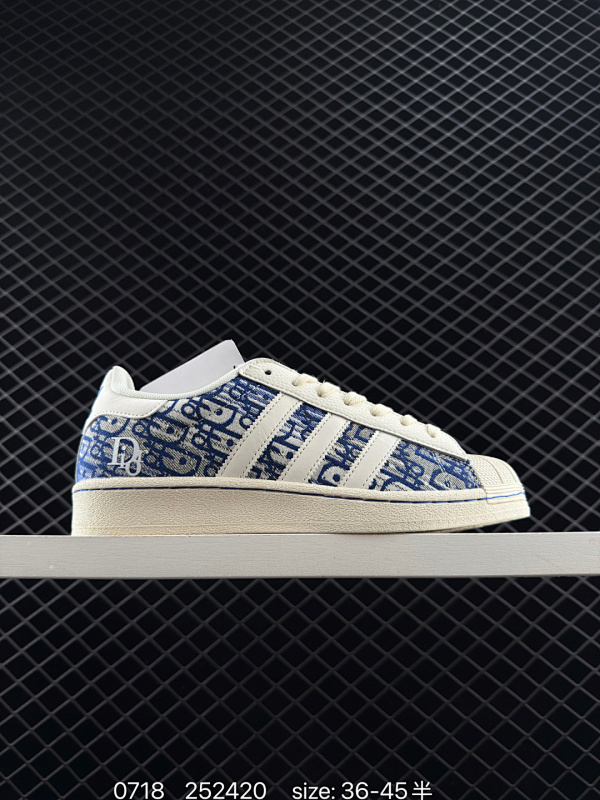 100 阿迪达斯Adidas Originals Superstar 经典配色经典贝壳头官网同步 实拍首发渠道正品订单 诠释市场最高工艺水平区别市面普通真标版本，进出专柜无压力 货号：XS0013