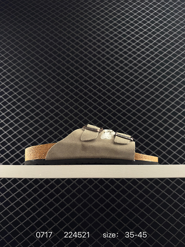 105 德国百年知名鞋履品牌·博肯Birkenstock 秋冬新款 勃肯半拖凉鞋系列加棉 加绒包头拖鞋 广东原产#采用质地柔软牛皮革 中底搭载缓震软木橡胶 外置EVA轻量片装外底 尺码：35-45 编