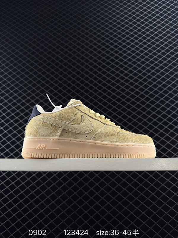 120 公司级✅耐克Nike AIR FORCE 1’07空军一号低帮百搭休闲运动板鞋。柔软、弹性十足的缓震性能和出色的中底设计，横跨复古与现代的外型结合，造就出风靡全球三十多年的Force 1。 货