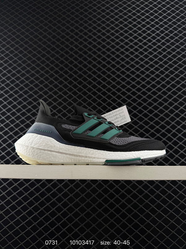 85 阿迪达斯Adidas UltraBoost 21 加厚爆米花袜套式针织鞋面休闲运动慢跑鞋 新一代的ulrtra boost 21在中底的部分添加了更多的boost材质面积，这次更新的款式以前凸后