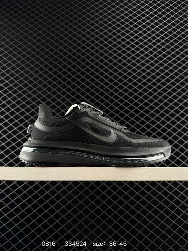 120 NIKE PEGASUS PREMIUM跑步鞋  使用了新型的缓震材料 脚感偏韧 后跟有加厚的海绵填充 鞋子前掌和后掌做了加宽设计  增加了跑步时的稳定性 织物加网纱的鞋面极好的透气性 官方货