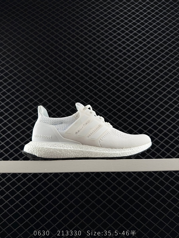 150 公司级✅Adidas Ultraboost Light 阿迪达斯 耐磨缓震休闲运动跑鞋  采用网材搭配反光皮革鞋面 配上Stretchweb网格外底 提供非凡穿着体验 一体化编制鞋身被赋予了崭