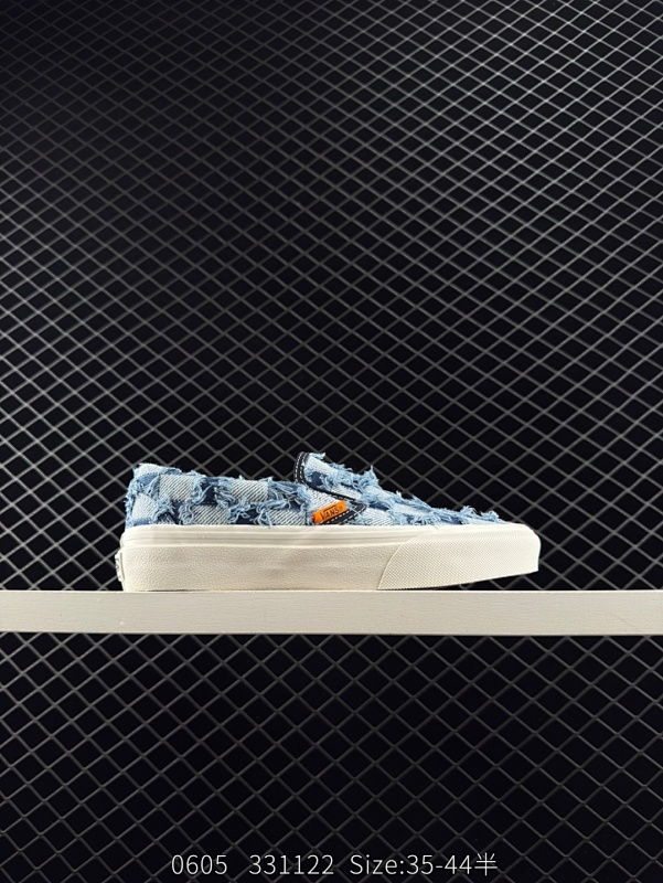 110 Vans Vault OG Slip-On 流苏牛仔 牛仔提丝棋盘格一脚蹬懒人套滑板鞋 尺码：35 36 36.5 37 38 38.5 39 40 40.5 41 42 42.5 43 44