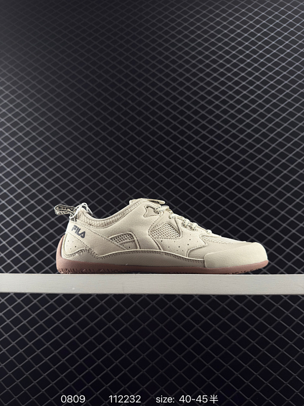 160 FILA FUSION斐乐 F12M532152FBF秋季新品街头运动休闲鞋！ 尺码：看图所示 编码：112232 货号：F12M532152FBF  详情          ¥ 160