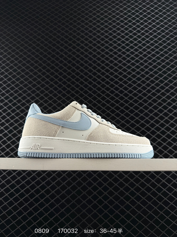 160 简介：公司级✅耐克 Nike Air Force 1 Low  空军一号 低帮百搭休闲运动板鞋。柔软、弹性十足的缓震性能和出色的中底设计，横跨复古与现代的外型结合，造就出风靡全球三十多年的Fo