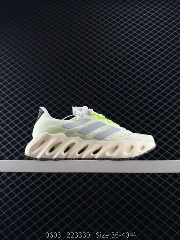 150  阿迪Adidas SWITCH FWD M阿尔法系列 公司级真标真爆 休闲运动套脚慢跑鞋 德国Continental马牌橡胶外底 升级爆米花 极具踩”屎“感 开启全新领域  货号：ID263