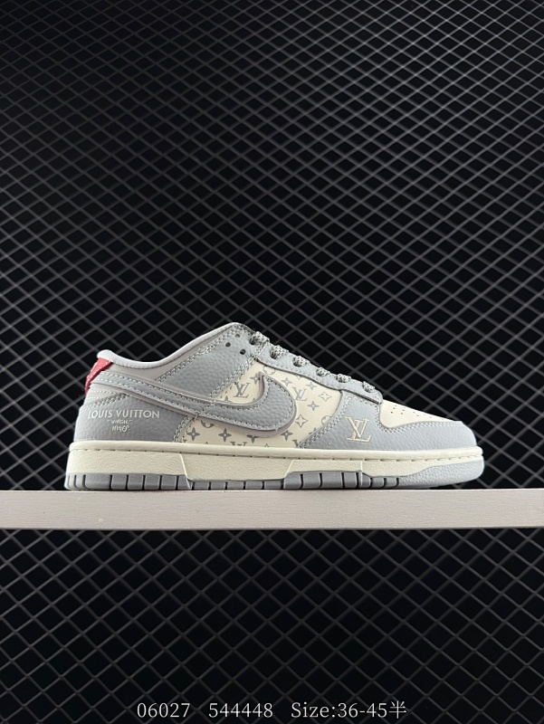 240 乔丹Travis Scott x Fragment Design x Jordan Air Jordan 1 Low OG SP “暴力熊联名——灰蓝卡通” 多方联名合作融合了Trav