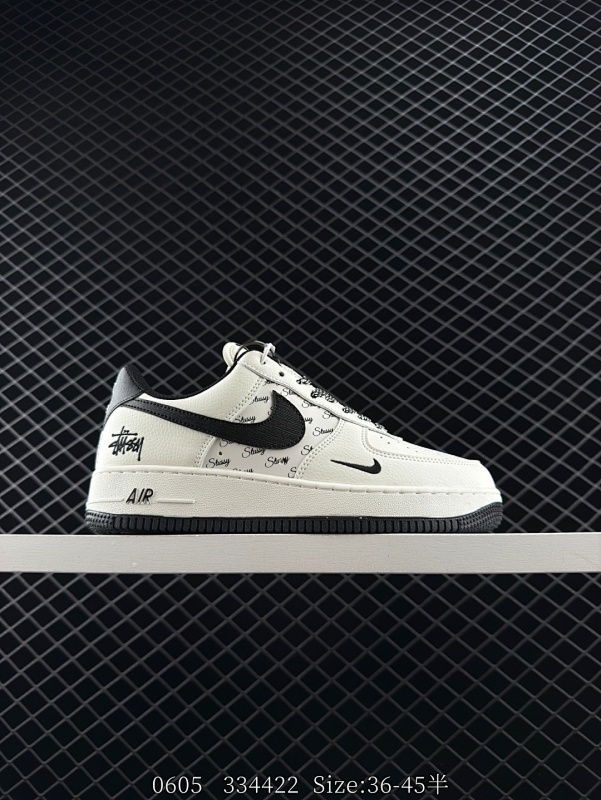 110 真标✅NIKE AIR FORCE 1‘07 原楦头原纸板 打造纯正低帮空军版型 专注外贸渠道 全掌内置蜂窝气垫  原盒配件 原厂中底钢印、拉帮完美  货号：XZ3328-001 尺码：36