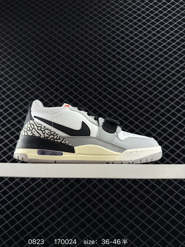 120 公司级✅Air Jordan  Legacy 312 有着交错结合的设计，它的名字就展现出它所包含的鞋款元素，312 分别对应了 Air Jordan 3、Air Jordan 1 和 Air