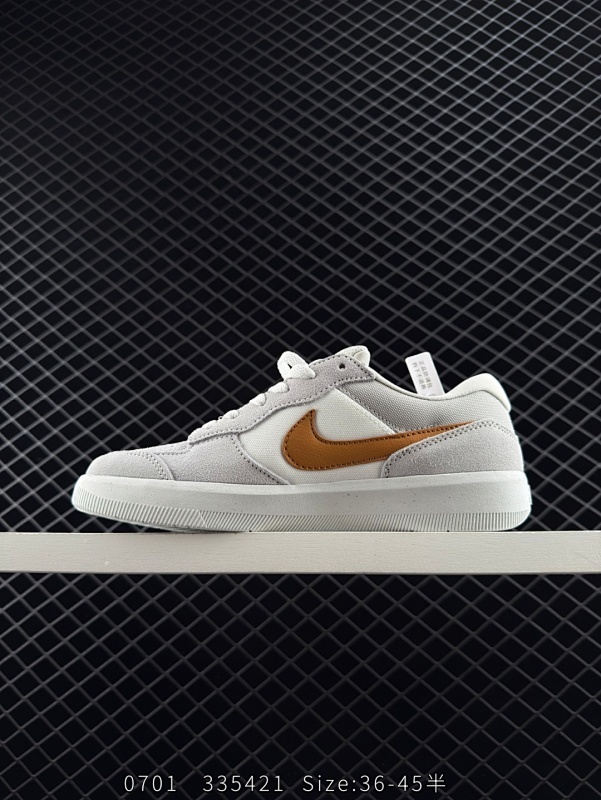 105 耐克Nike SB Force 58 运动滑板鞋。这是一款将前沿创新带入街头的单品，它具有硫化杯底，具有出色的耐用性和灵活性。使用柔软皮革织物拼接，在饰面上放置通风口，它自始至终都融入了传统篮