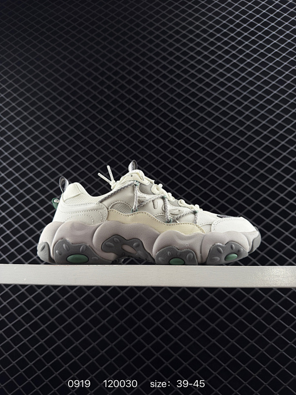 150 公司级✅FILA斐乐 FLUID 6 猫爪6.0 简约舒适 防滑耐磨低帮老爹鞋 货号:F12M522111FAA 尺码:39 40 40.5 41 42 42.5 43 44 45 I Siz