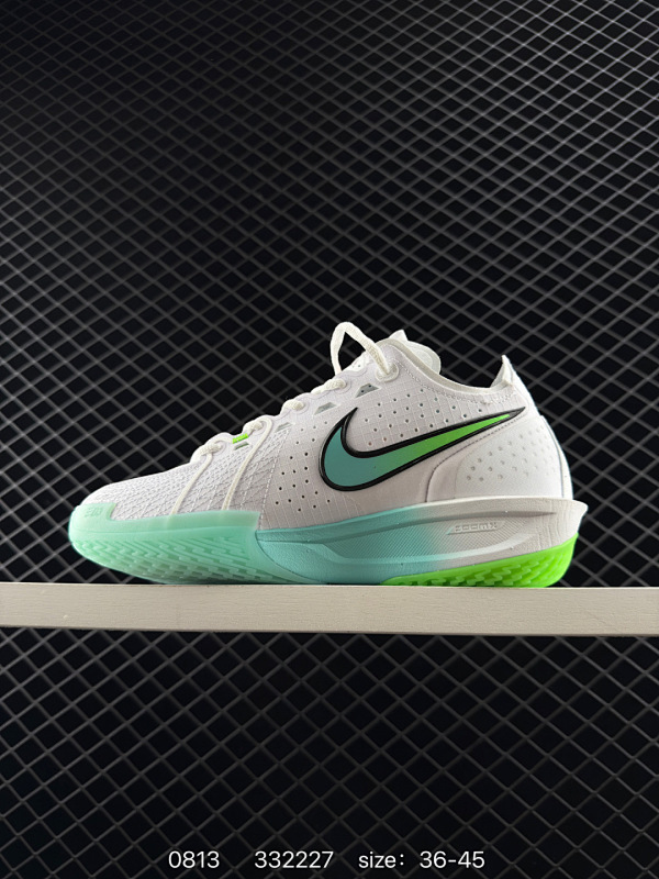 135 Nike Air Zoom G.T.Cut 3 EP 耐克篮球鞋 #全掌REACT+ZOOM STROBEL+后跟ZOOM 离地面更近的设计提供更快的反应速度 轻质双层网质鞋面 鞋面部分区域加