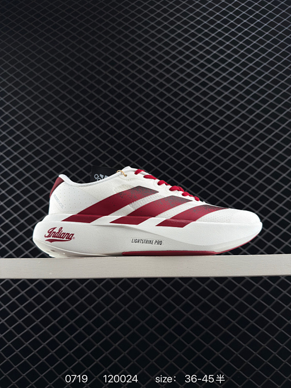 120 Adidas Adizero Evo SL M 阿迪超轻透气缓震跑鞋 整体外观造型与adiZero Adios Pro EVO 1非常相似 中底配置方面搭载全掌Lightstrike Pro