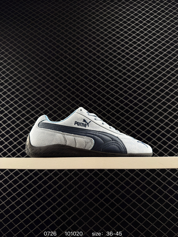 100 【公司级】PUMA Speedca OG 彪马极速赛车系列低帮德训风拼接复古百搭休闲运动赛车鞋 鞋款从80、90年代赛车手所穿的防火赛车鞋为原型，鞋身线条模仿了赛车的流线廓形，体现了空气动力学