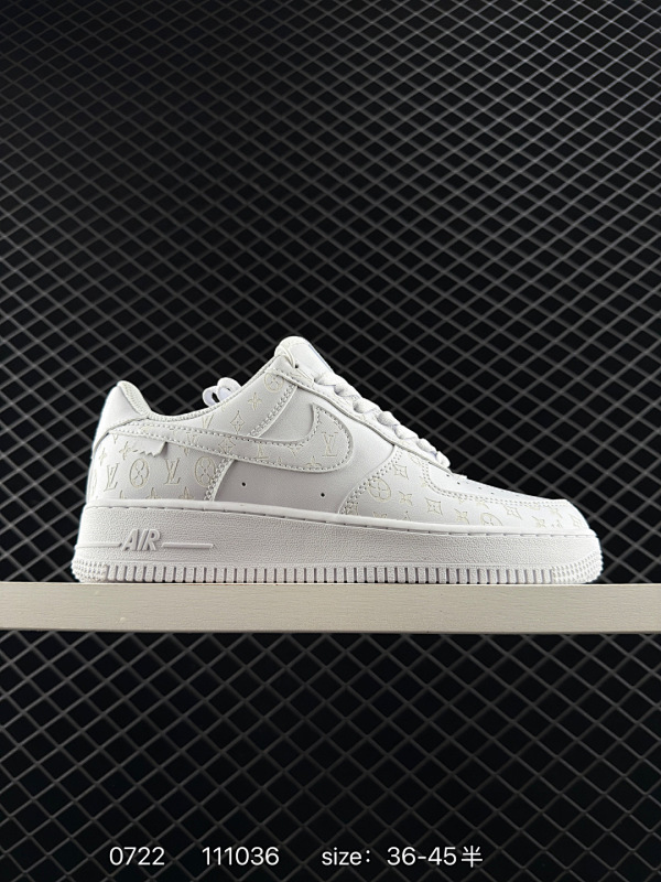 180 公司级✅NIKE AIR FORCE 1‘07LV 原楦头原纸板 打造纯正低帮空军版型 专注外贸渠道 全掌内置蜂窝气垫  原盒配件 原厂中底钢印、拉帮完美  货号:CW2288-111 Siz