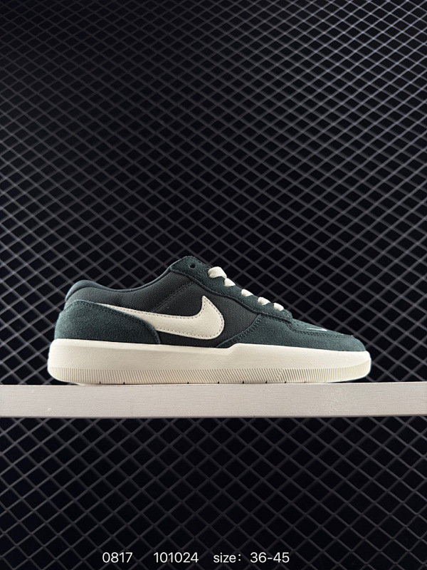 120 耐克Nike SB Force 58 运动滑板鞋。这是一款将前沿创新带入街头的单品，它具有硫化杯底，具有出色的耐用性和灵活性。使用柔软皮革拼接，在饰面上放置通风口，它自始至终都融入了传统篮球风