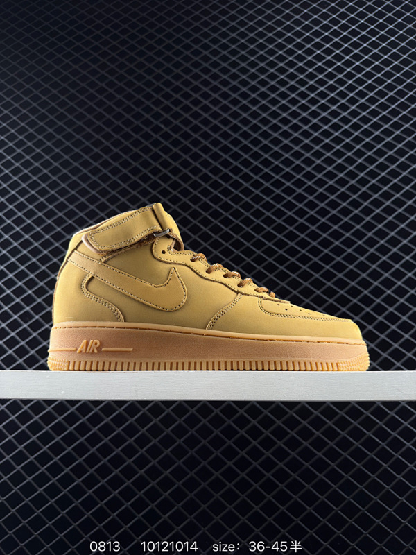 70 NIKE AIR FORCE 1 MlD 原楦头原纸板 打造纯正低帮空军版型 专注外贸渠道 全掌内置蜂窝气垫  原盒配件 原厂中底钢印、拉帮完美  官方货号:DJ9158-200 Size:36