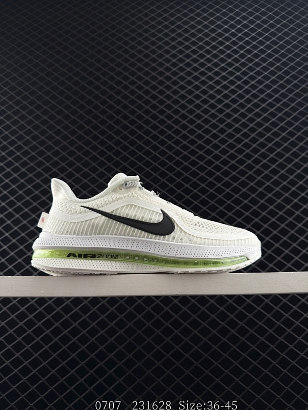 140 Nike Pegasus Premium 减震防滑耐磨透气 低帮 跑步鞋 兼顾迅疾外观和稳固脚感  后跟覆面和中足动态支撑巧妙融合  缔造稳定顺畅的迈步体验 货号:FX2723-004 尺码: